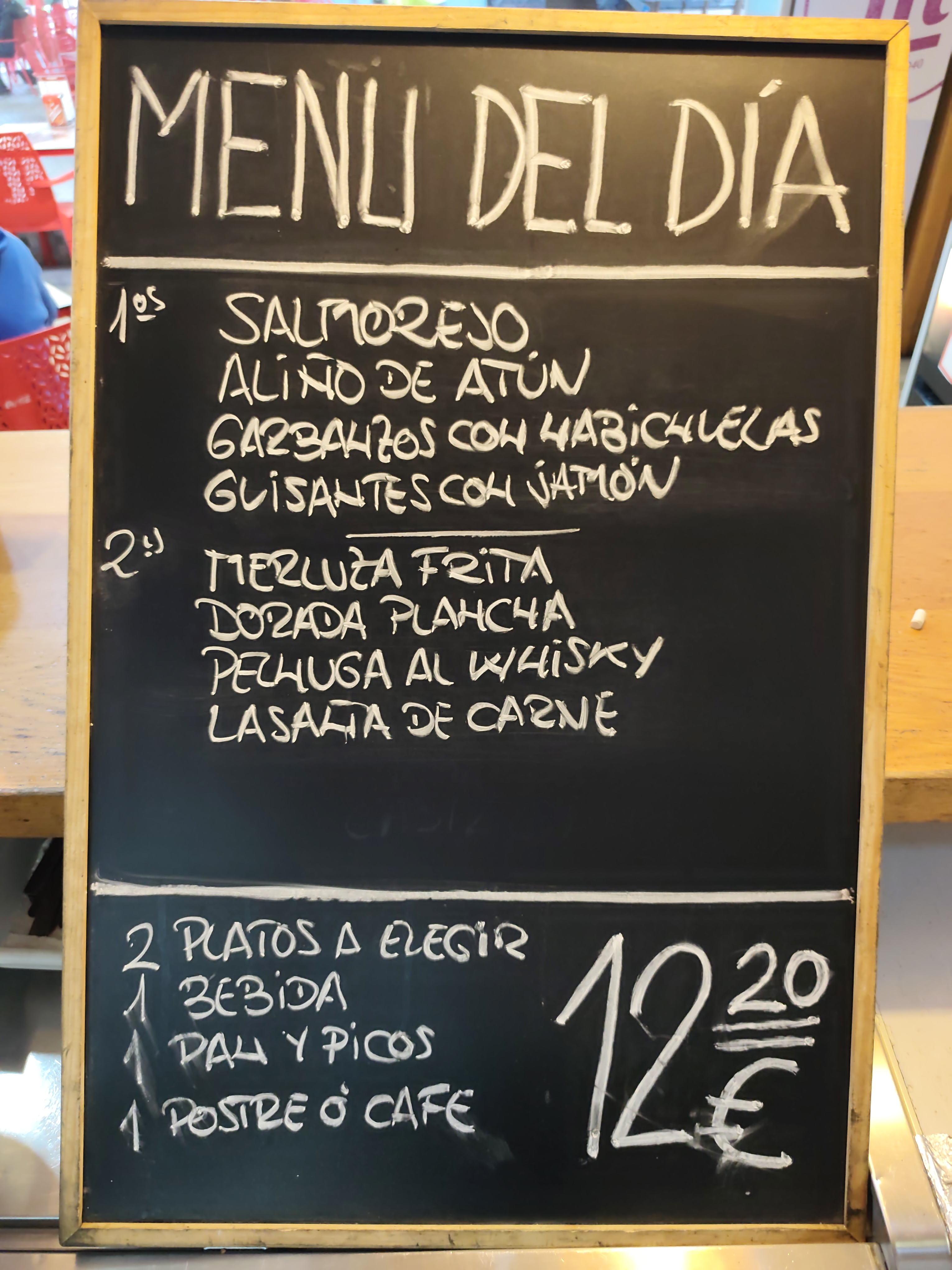 MENÚ DEL DÍA a 12’20.-€