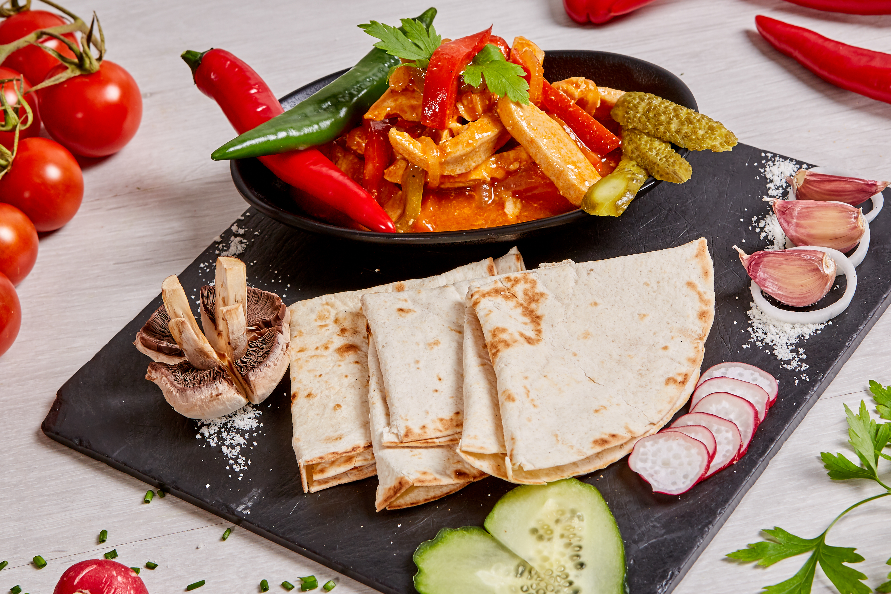 Fajitas de pollo C&B picantes con Tortitas de Maíz