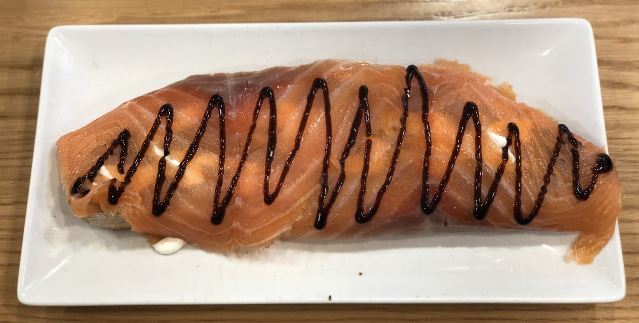 Salmón ahumado con mayonesa