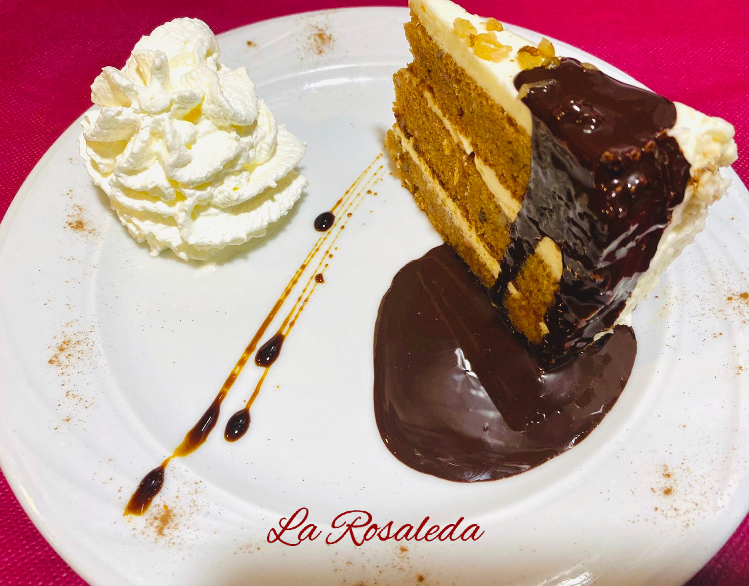 Tarta de Chocolate Blanco y Zanahoria