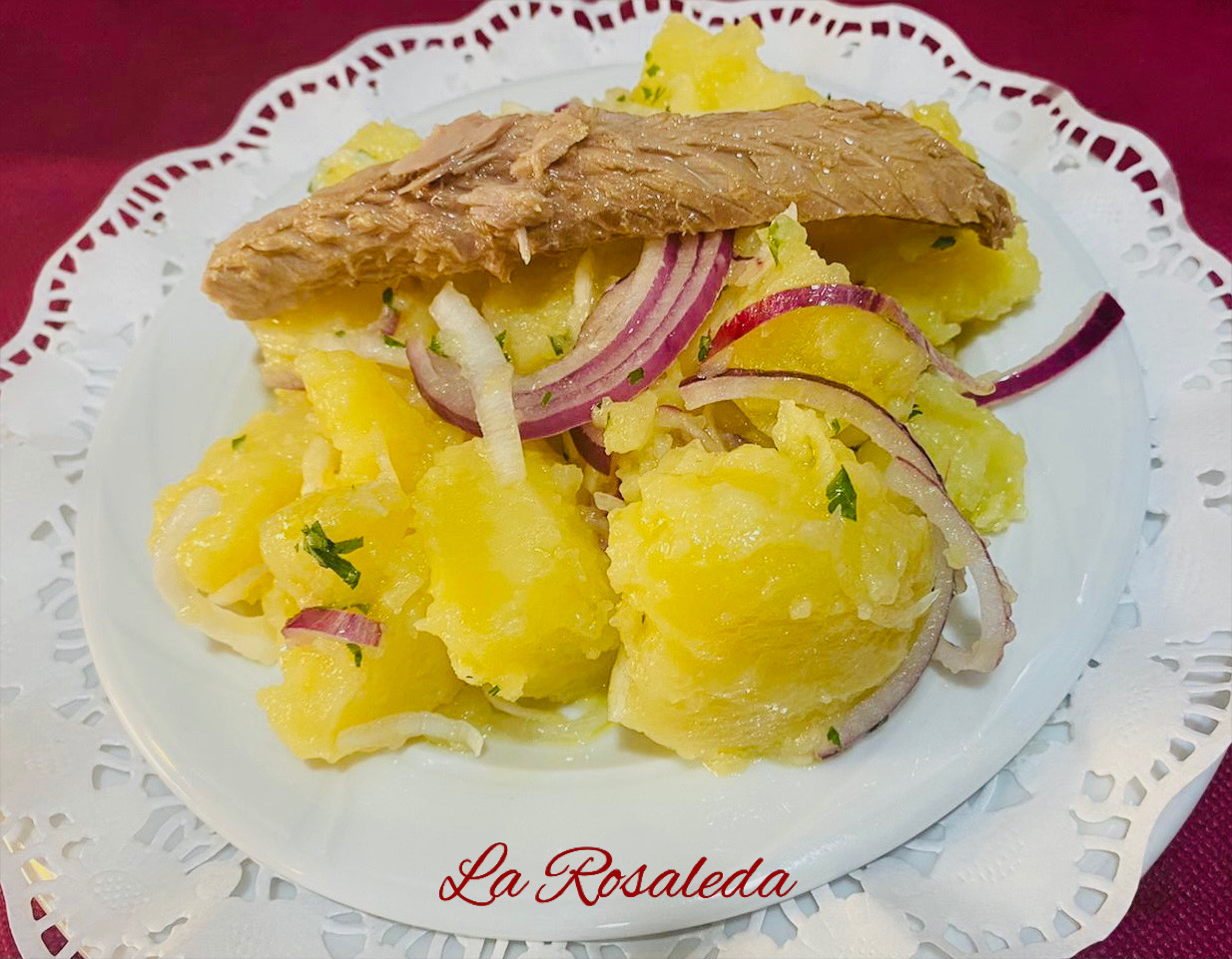 Papas aliñadas con bonito
