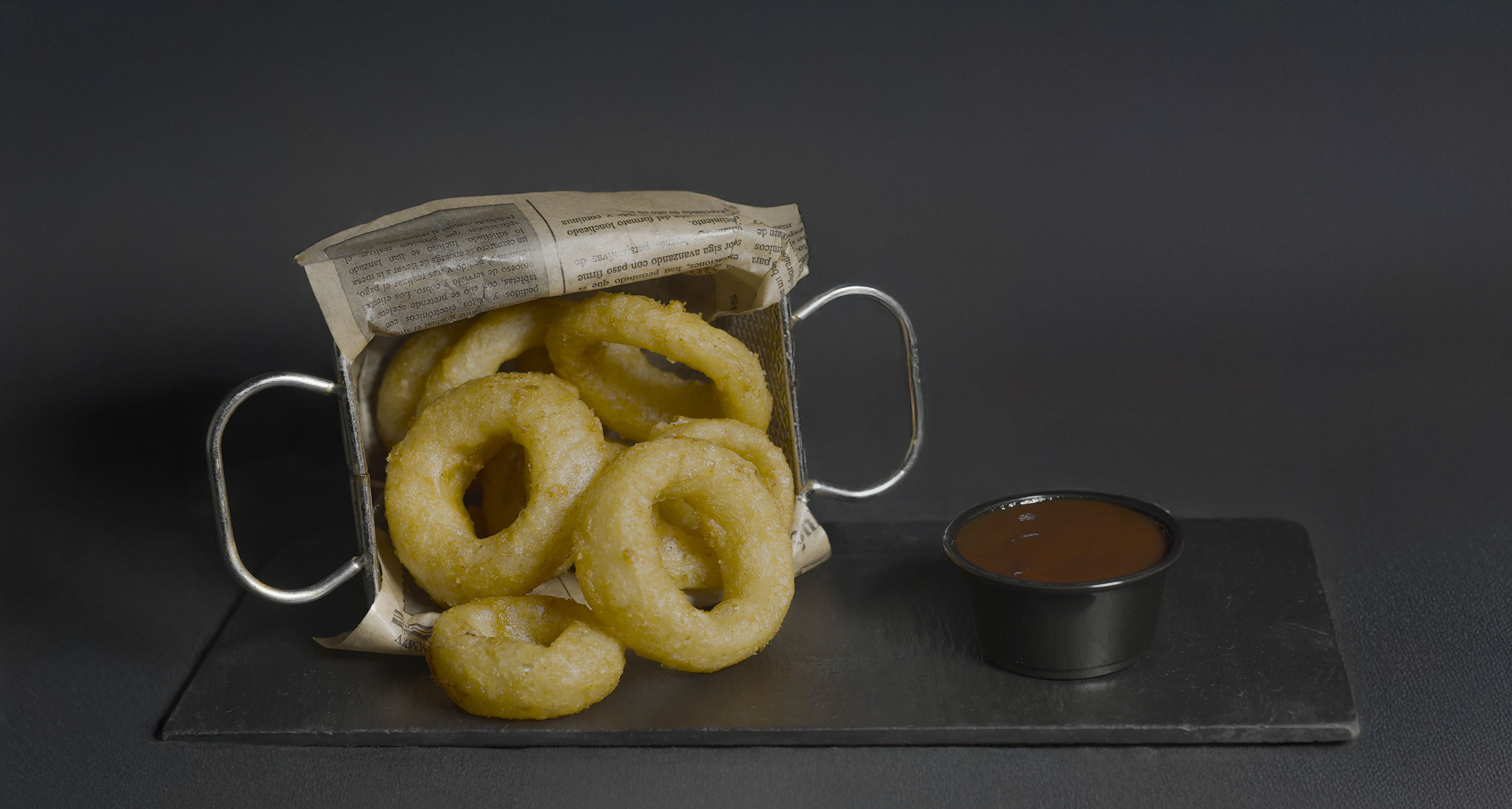 AROS DE CEBOLLA REBOZADOS A LA CERVEZA